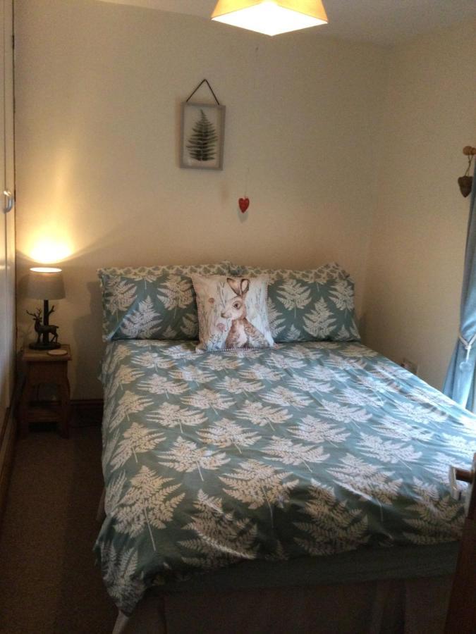 Cosy Rural Cottage Peak District, Pets Welcome Hollinsclough Экстерьер фото